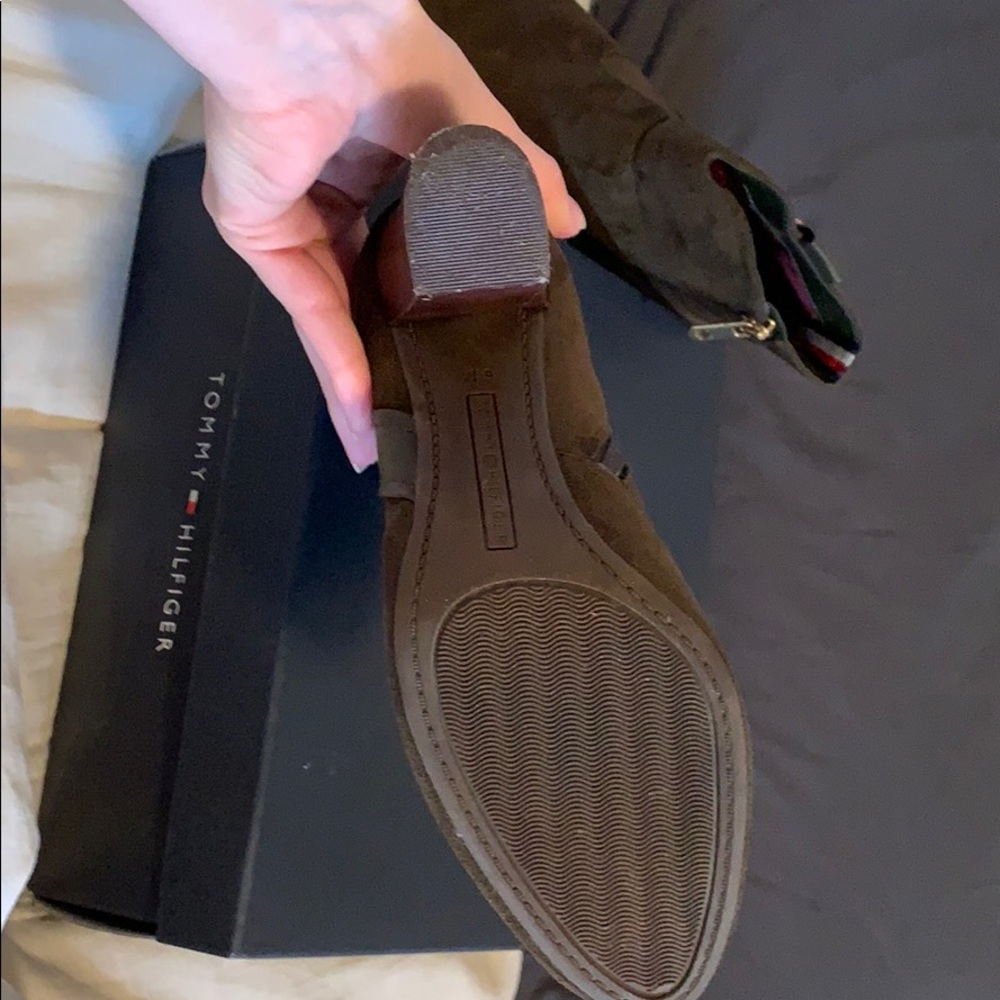 Tommy Hilfiger Domain 3 booties - Picture 4 of 5